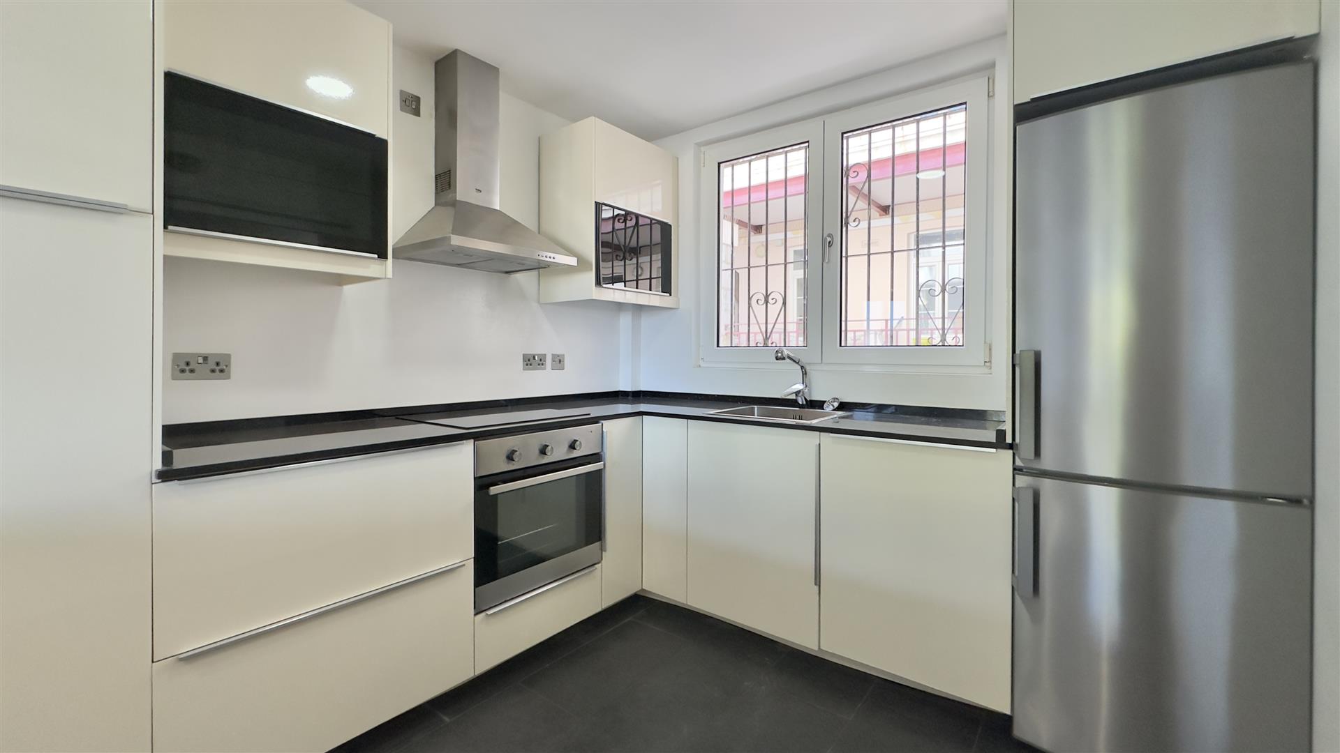 Image of Apartment - 2 Bedrooms - 1 Bathrooms for Rental in Town Area-Gibraltar, Image 4